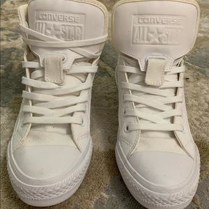 Converse Chuck Taylor-White High Top